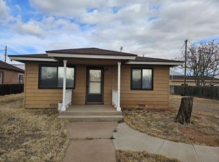 132 S 2nd St, Santa Rosa, NM 88435