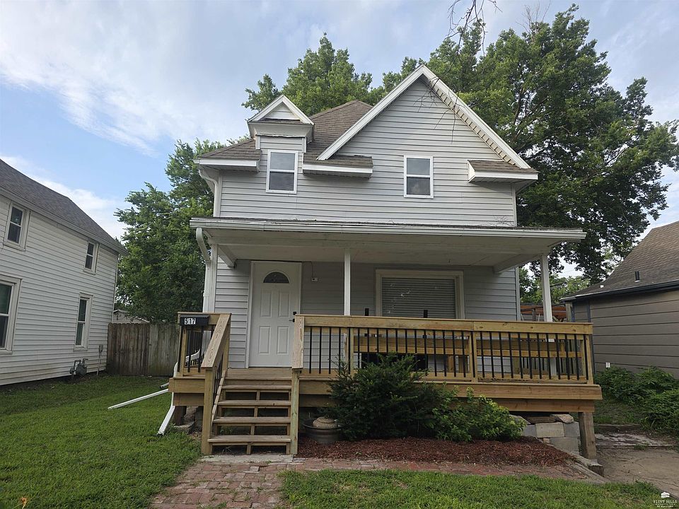 1st image of 517 NW 7th St