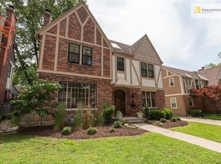 1021 W 70th St, Kansas City, MO 64113