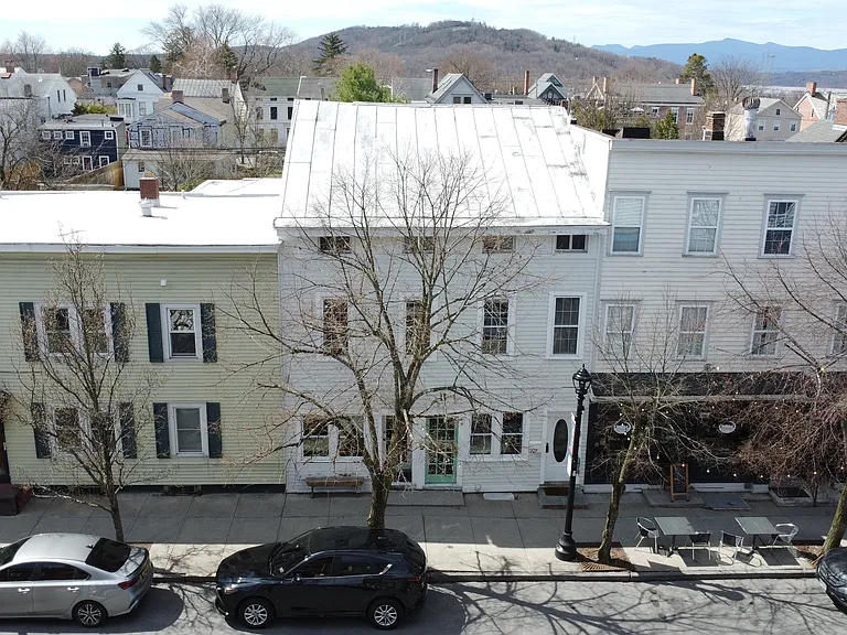 227 Warren St #1 — Photo 14