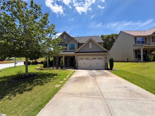 301 Cypresshill Ct, Simpsonville, SC 29681