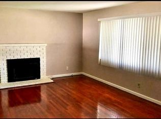 568 E San Jose Ave, Fresno, CA 93710