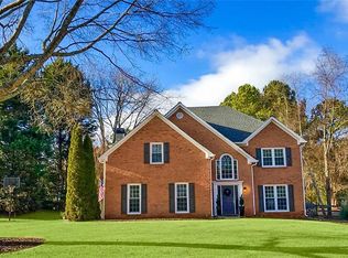 220 Crabapple Chase Ct, Alpharetta, GA 30004