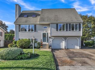 133 Derby St, Worcester, MA 01604