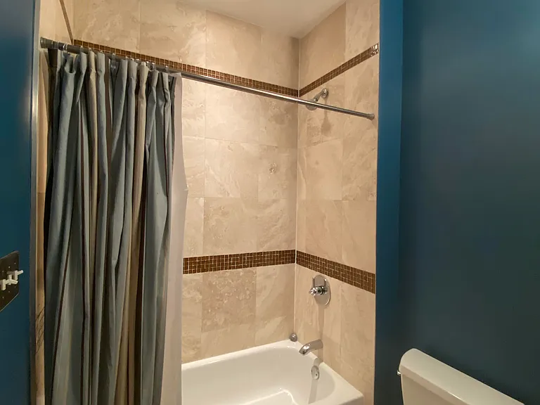 1654 Euclid St NW #105 — Photo 16