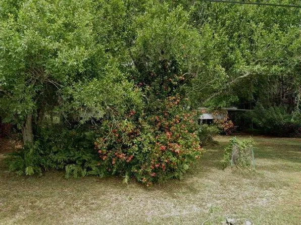 5207 Melville Road, Fort Pierce, FL 34982