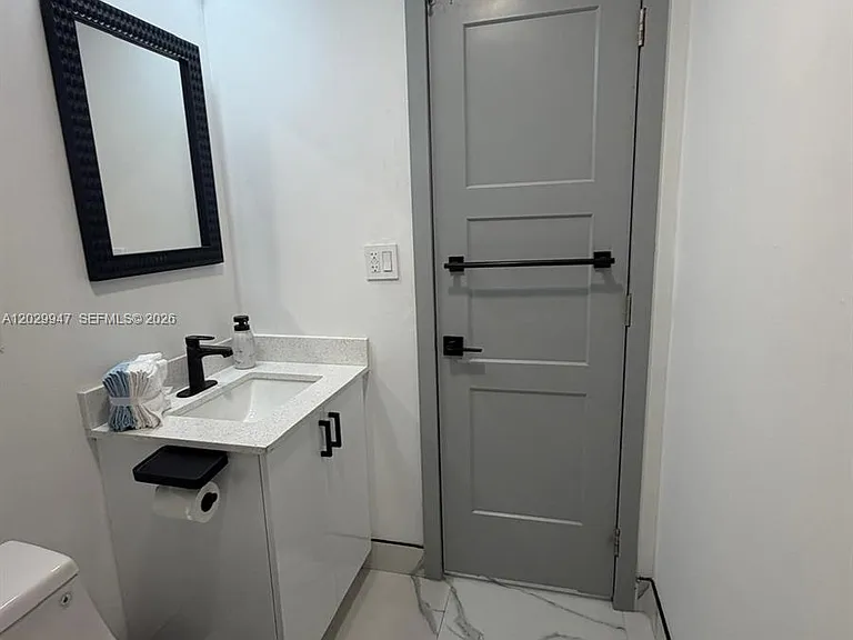 5350 NW 174th Dr — Photo 15