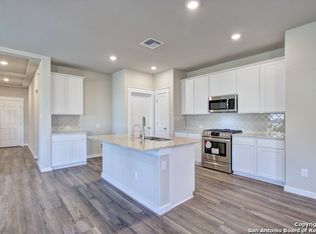 8320 Chasemont Ct, Converse, TX 78109