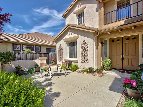 2nd image of 2809 Westview Dr