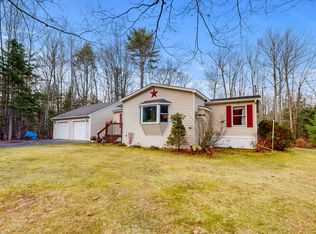 81 Line Rd, Leeds, ME 04263
