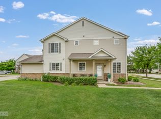 72 Strawflower Ct, Romeoville, IL 60446