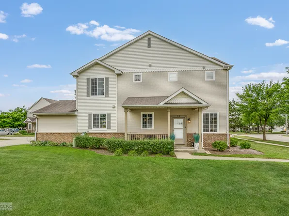 72 Strawflower Ct, Romeoville, IL 60446