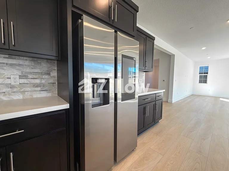 2848 Dapper St — Photo 12