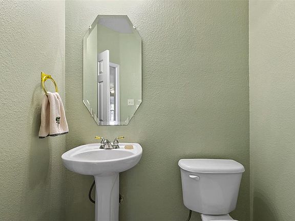 5th image of 3417 Lake Knoll Ct