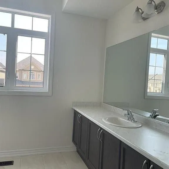41 Sleeth St — Photo 3