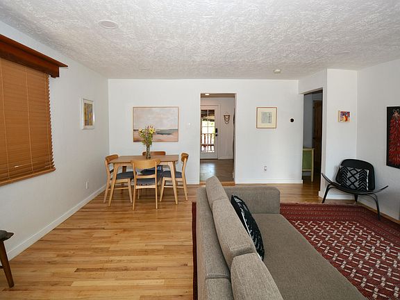 3rd image of 1615 Stanford Dr SE