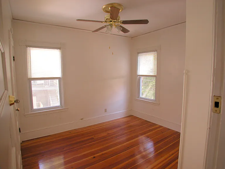 449 Hamilton St #2 — Photo 8