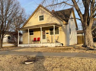 413 Jefferson St, Ellis, KS 67637