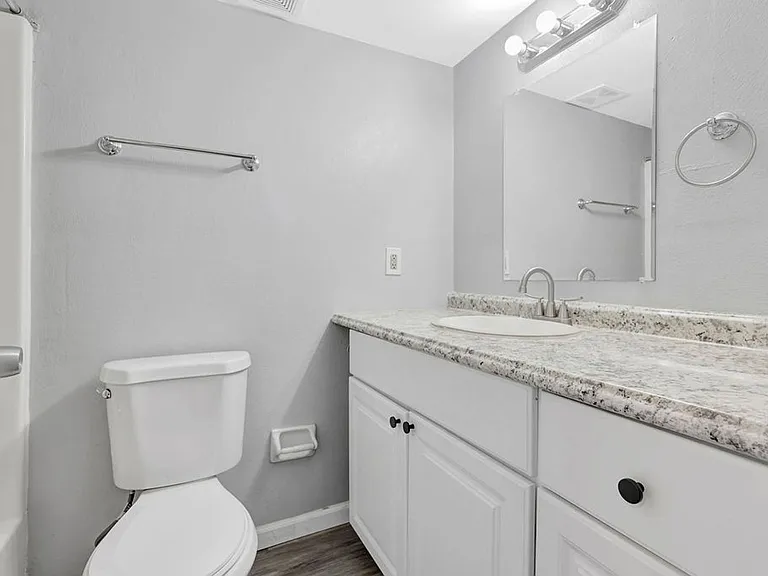The Flats at Sycamore Creek at Miamisburg — Photo 15