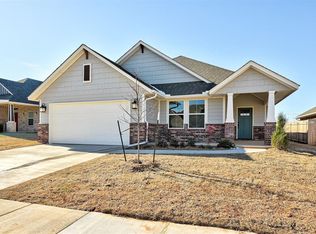 18609 Grove Pkwy, Edmond, OK 73012