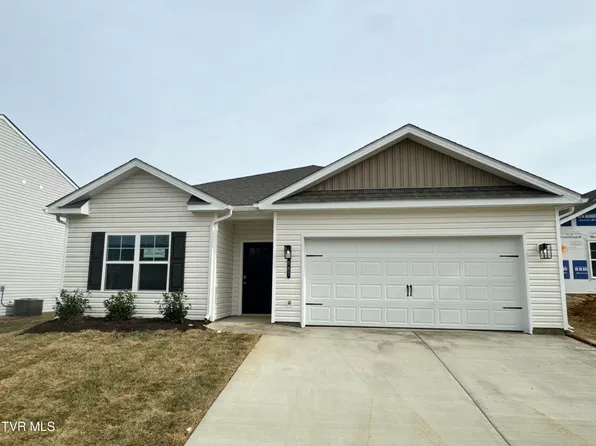 687 Saint Andrews Dr, Kingsport, TN 37664