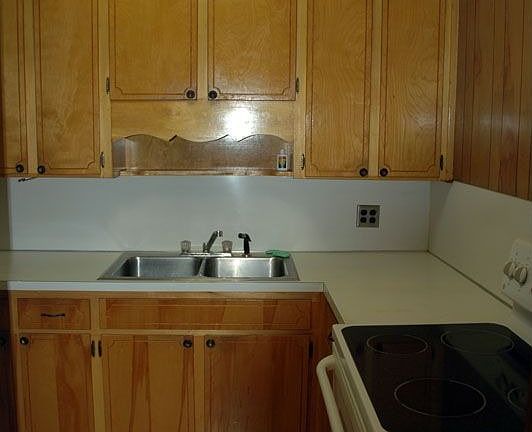 3rd image of 12 Parda Blvd