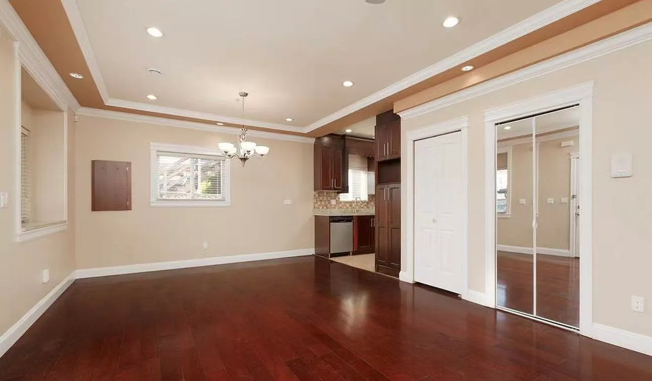 3 bed, 1250 sqft, $3,600 — Photo 4