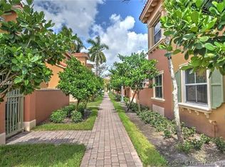 650 SW 106th Ave #1515, Pembroke Pines, FL 33025