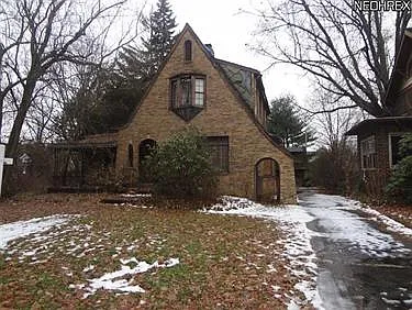 167 Fairmount Ave NE photo 1