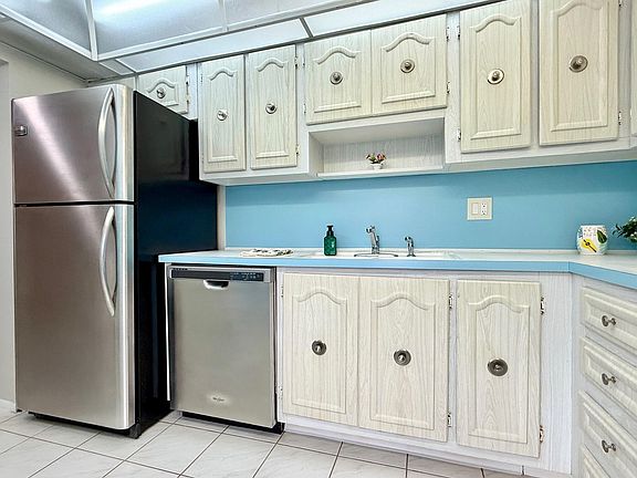 4th image of 4401 NW 41st Street #104