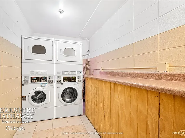 8473 Archer Ave #302 — Photo 15
