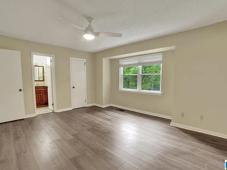 1506 Al Seier Rd — Photo 10
