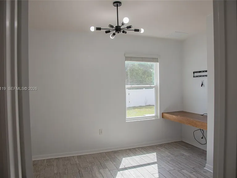 105 Lacewing Pl — Photo 9