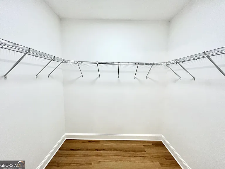 204 Custer Cir — Photo 14