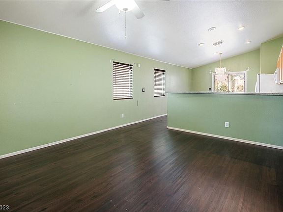 4th image of 2840 Shayla Bay Ave