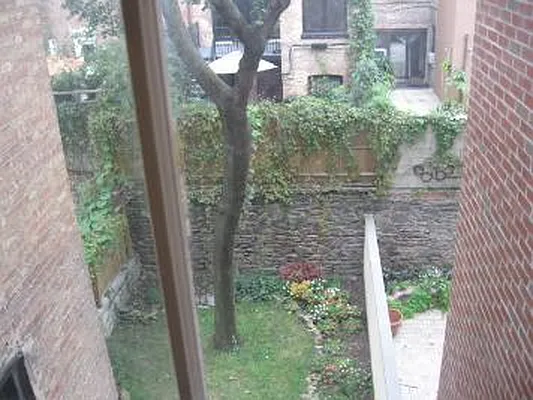 Rented by Corcoran | media 21