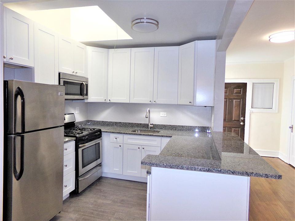 1st image of 809 Elm St APT 4