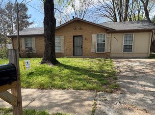 4627 Crystal Springs Dr, Memphis, TN 38128