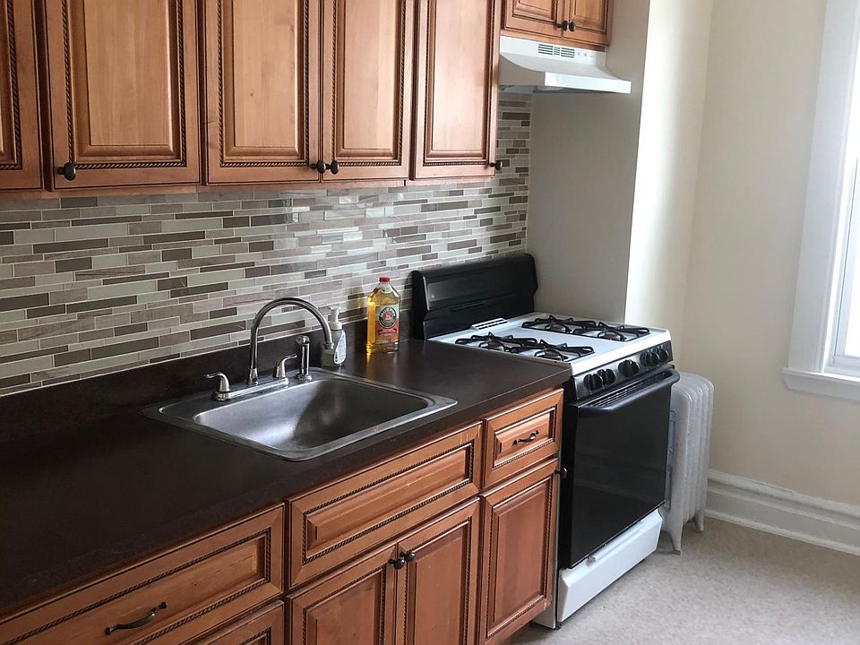 1st image of 4336 Edson Ave #2