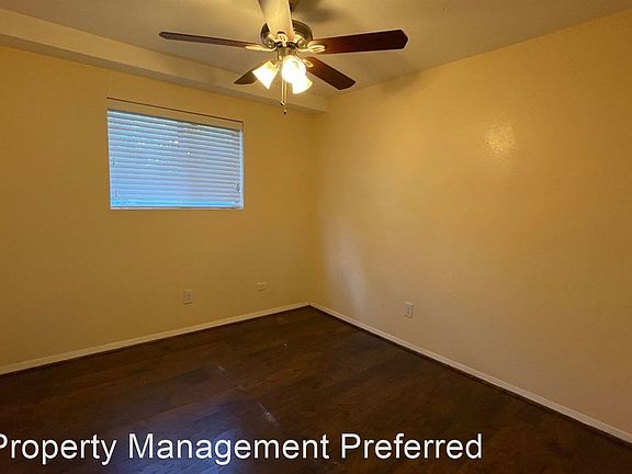 3rd image of 9010 Vogue Ln #A