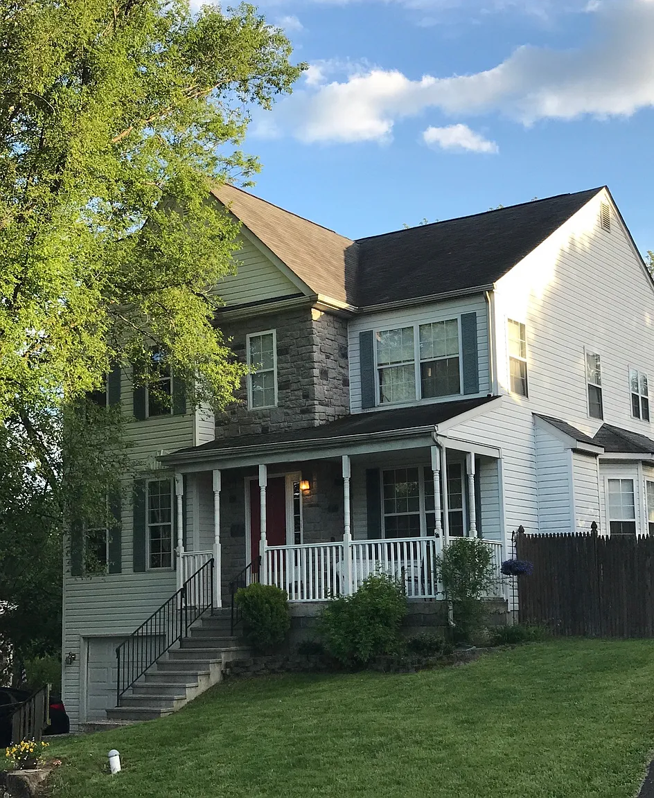 4930 Knable Ln photo 1