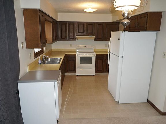 4th image of 426 N 27th St