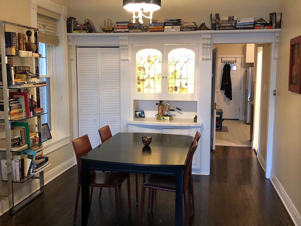 1st image of 1354 N Oakley Blvd