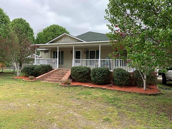 3rd image of 2564 Lake Upchurch Dr