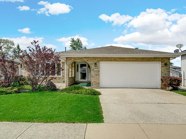8938 W 169th Pl, Orland Hills, IL 60487