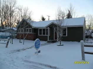 3145 Maplewood Dr, Fort Gratiot, MI 48059