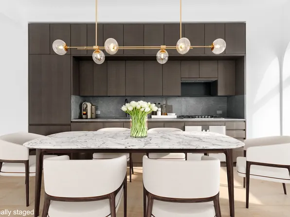 130 William Street 38D image 1 of 17