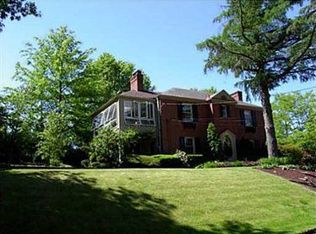 2356 Orlando Pl, Pittsburgh, PA 15235