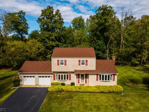 24 Frohlin Dr, Bridgewater Twp., NJ 07920