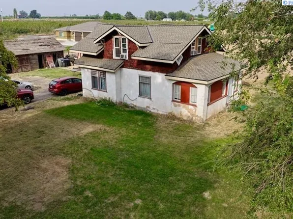 2361 Old Inland Empire Hwy E, Grandview, WA 98930